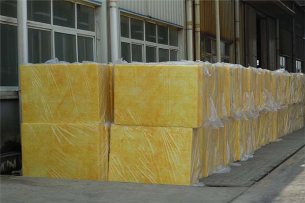 玻璃棉保溫板-昊辰玻璃棉生產廠家